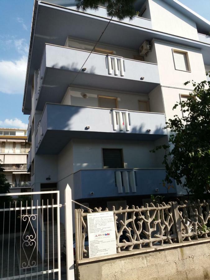 Appartamento A 50 M Dal Mare Пинето Экстерьер фото